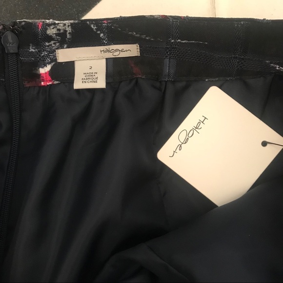 Halogen • Floral Checked Full Midi Skirt in Navy - Picture 5 of 5